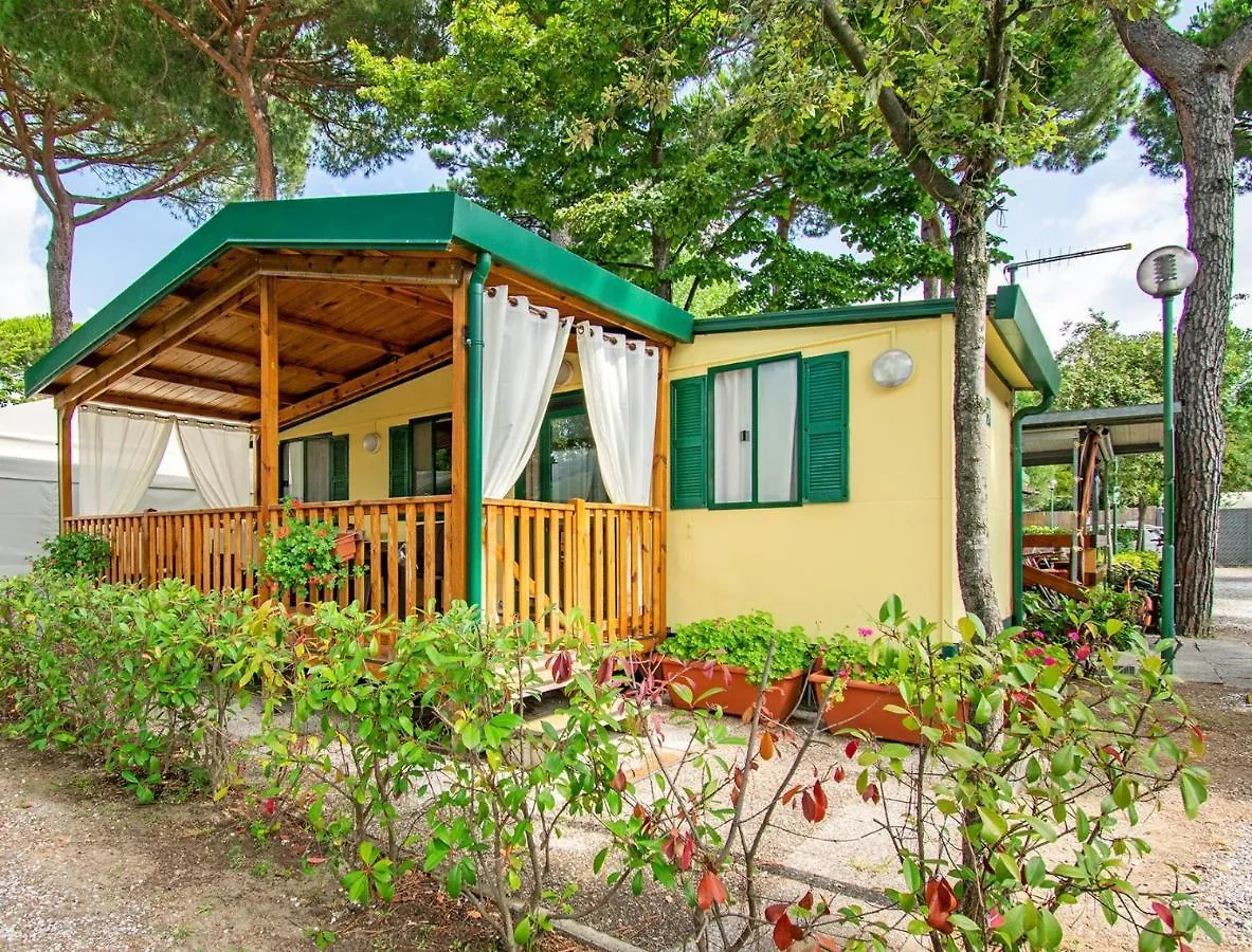 Campsite Camping Parco Vacanza Partaccia 2 Marina di Massa Italy