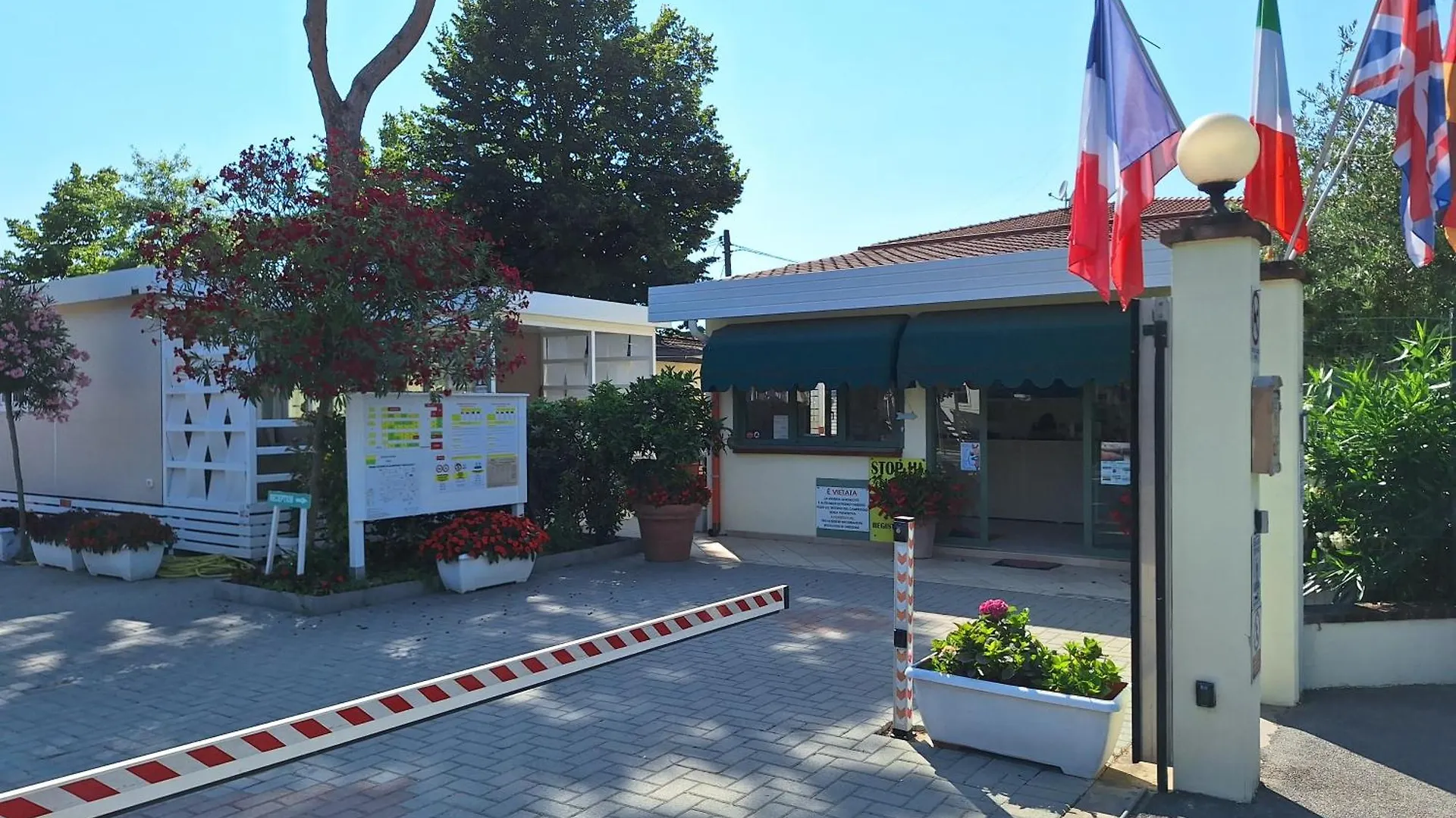 Campsite Camping Parco Vacanza Partaccia 2 Hotel Marina di Massa